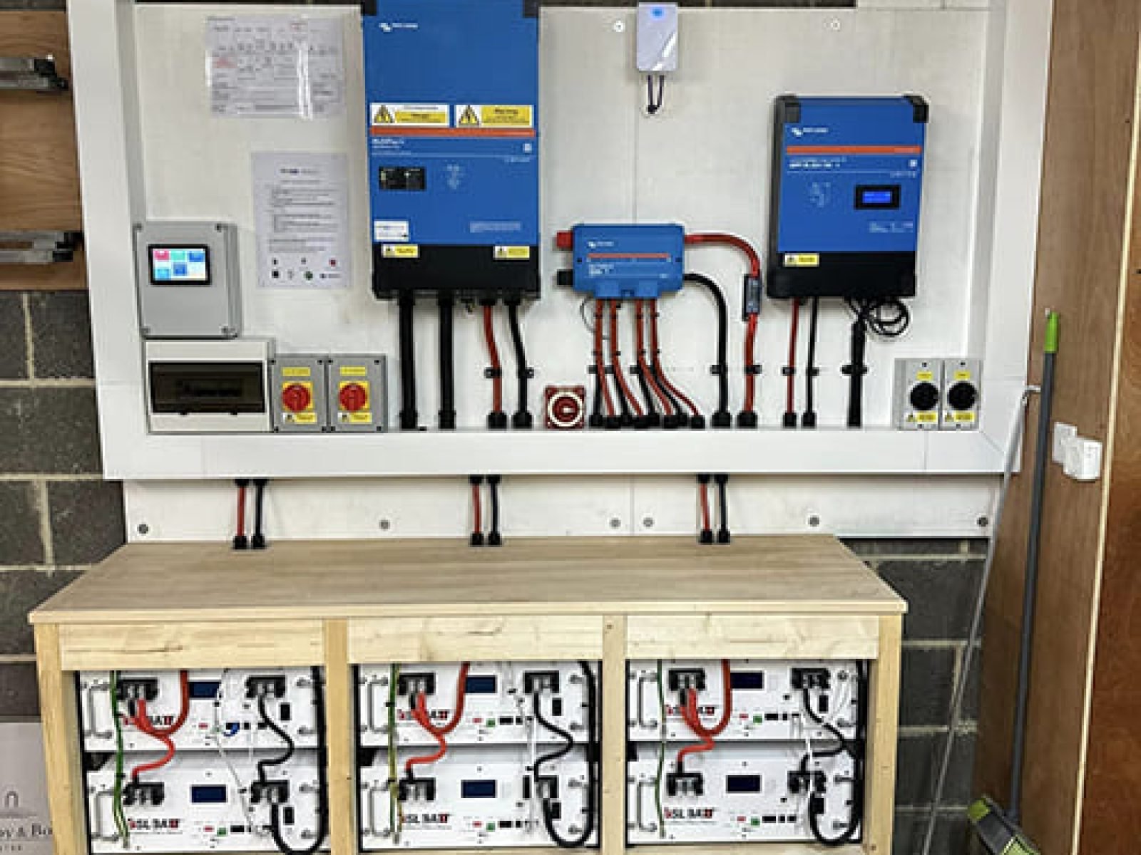 30kWh-solar-battery-2